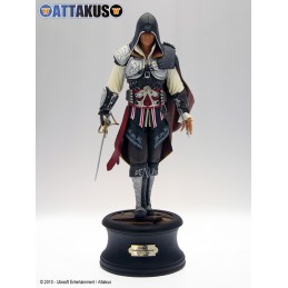 Ezio assassin's creed statue